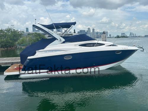 Regal 30 Express tekniska specifikationer och recensioner